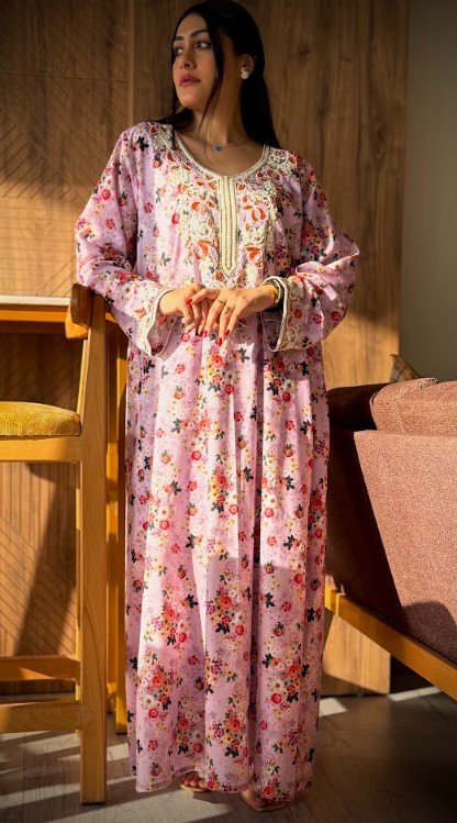 عبايات استقبال قطن